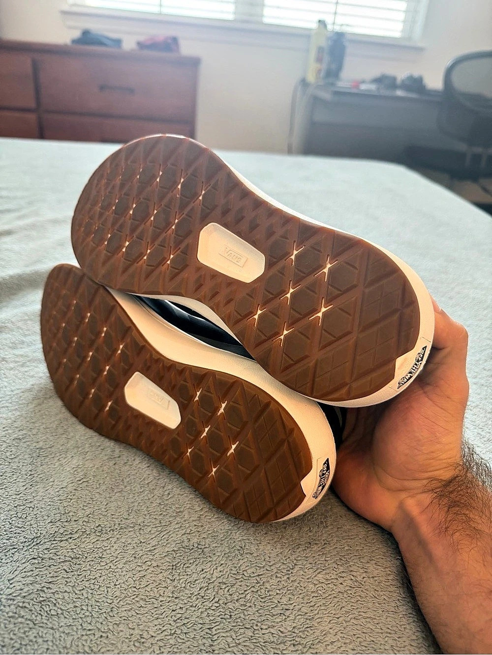 Vans Ultra range - Picture 4 of 4
